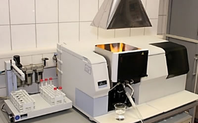 Prüfung der hydrolytischen Resistenz