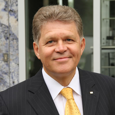 Dr. Hubertus Müller-Stauch